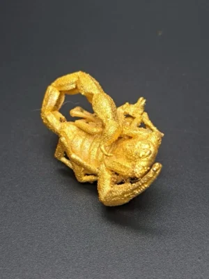 Broche Alacrán